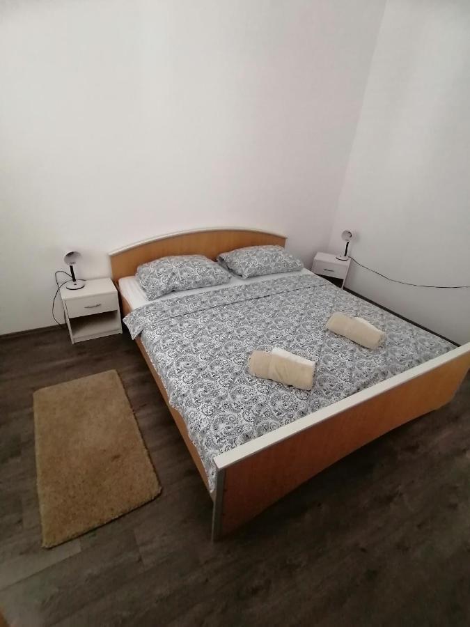 Апартаменти Apartman Vil Sveti Vid-Miholjice Екстер'єр фото